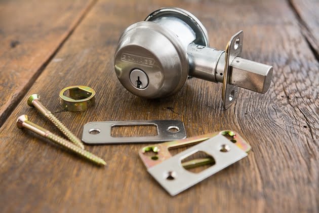 Emergency lock change